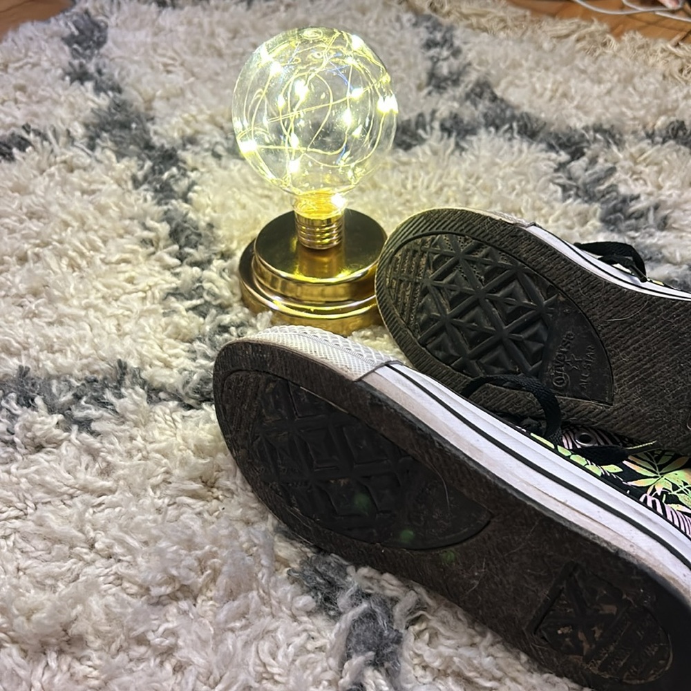 Kids converse - Picture 2 of 3